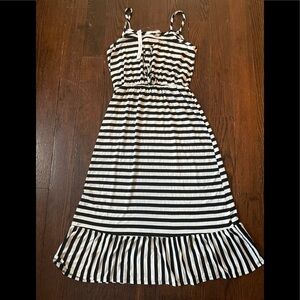 NWT The outfit Dress  Stripes size S